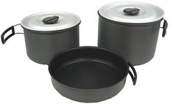 Ridge Hard Anodized Non-stick X-Large Cookset- Perfect for campers, mountaineers, backpackers and paddlers- Lightweight, extremely durable cookware with great heat conduction- Non-stick, easy-clean coating on the interior of the pots and frying pan- All