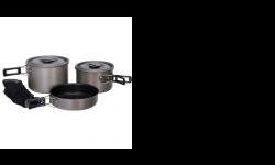 "
Tex Sport 13412 Black Ice Cook Set H.A. QT The Scouter
Texsport Black Ice Scouter Hard Anodized Cook Set
Features:
- Sef nests iogeiher confcining:
7"" fry pan with folding ""sioy cool"" wire handles
1 qt and 1 1/2 qt cook pots with lids and folding